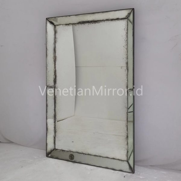 VM 014038 Rectangular Antique Mirror