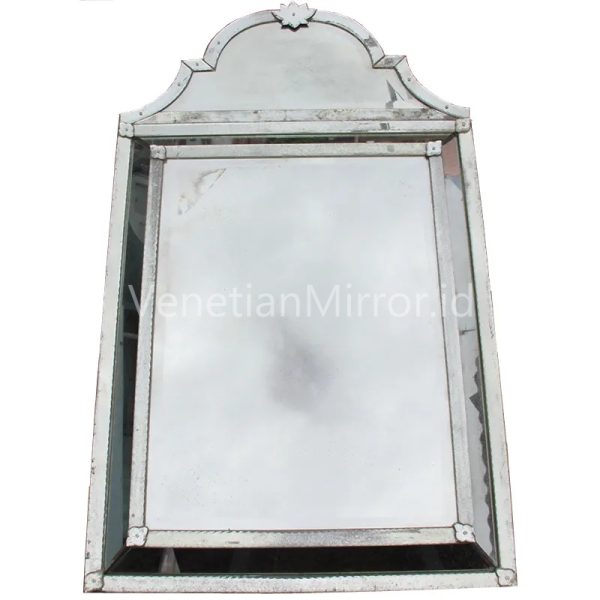 VM 014063 Antique Style Mirror