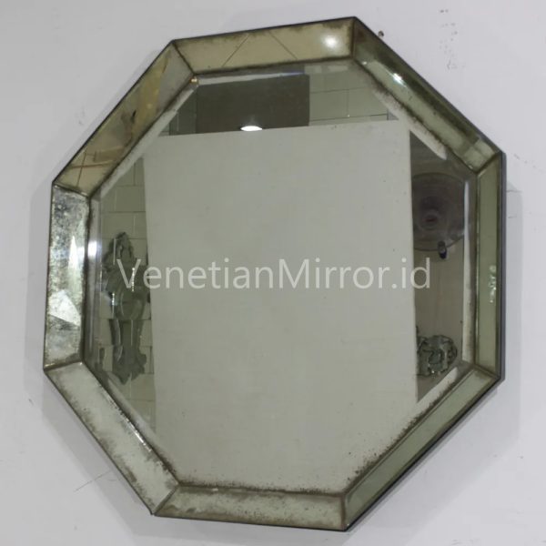 VM 014127 Antique Wall Mirror