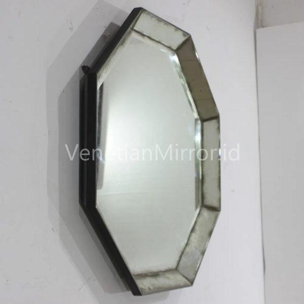 VM 014127 Antique Wall Mirror