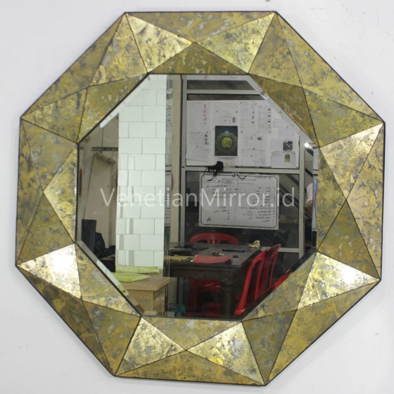 VM-018011-3D-Octagon-gold-lead-mirror-85x85cm-1-scaled