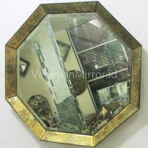 VM 018020 Octagonal Eglomise Mirror