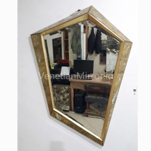 VM 018053 Vere Eglomise Mirror