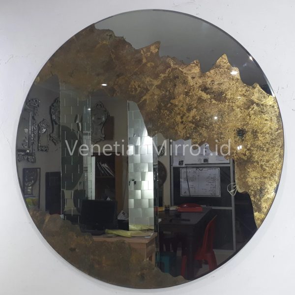 VM 018056 Round Eglomise Mirror