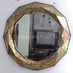 VM 018057 Vere Eglomise Mirror