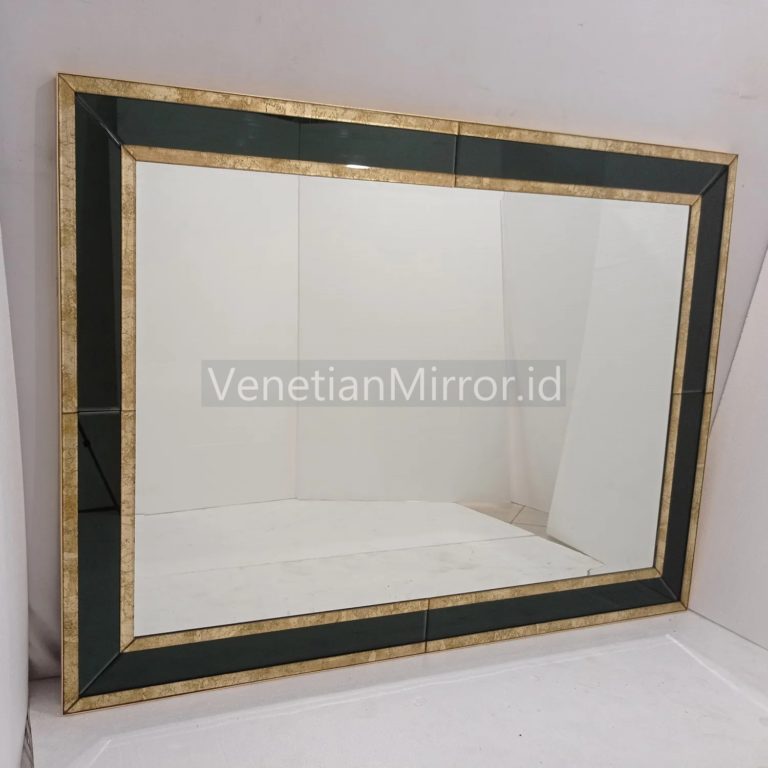 VM 018063 Modern Mirror List Gold Leaf