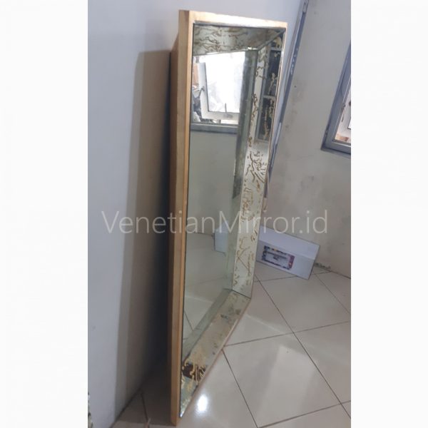 VM 020006 scaled Acid Etched Wall Mirror