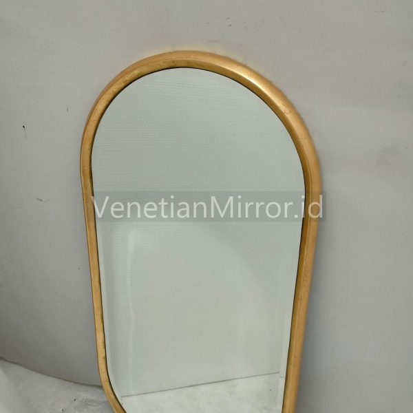 VM 004681 Gold Oval Wall Mirror