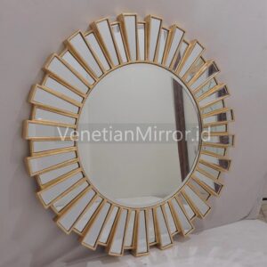 VM 004683 Large Sunburn Wall Mirror Gold