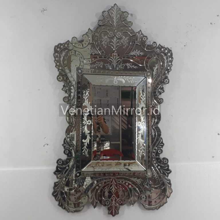 VM 080027 Venetian Mirror Batik