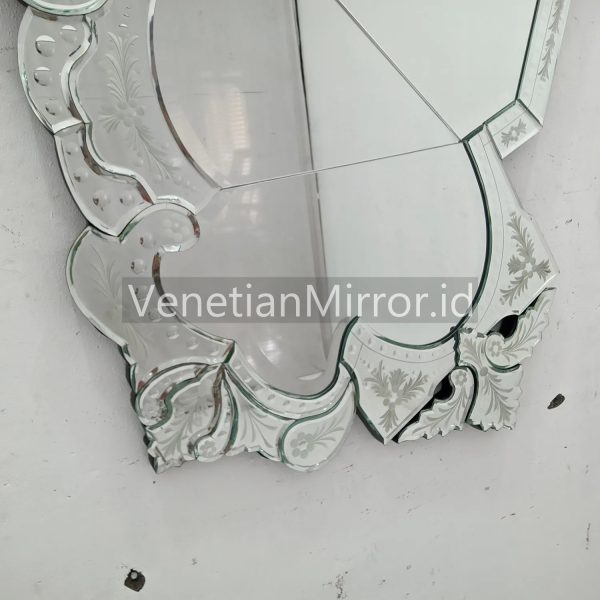 VM 080028 Venetian Mirror Style