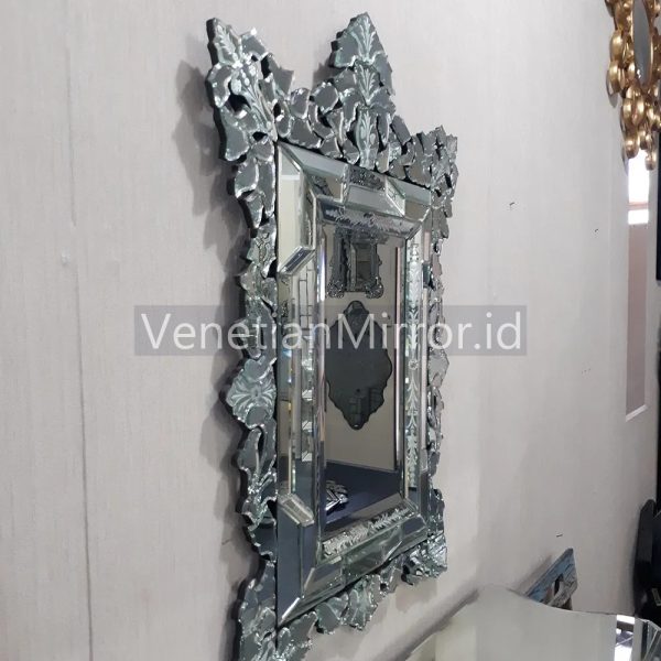 VM 080049 Venetian Mirror Batik