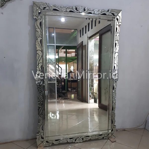 VM 080060 Venetian Mirror Baki Large