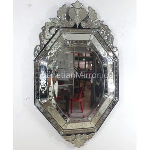 VM 080068 Octagonal Mahkota Venetian Mirror