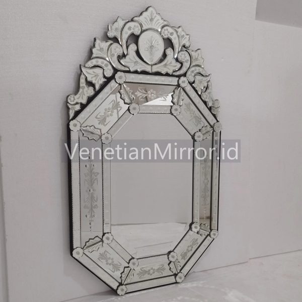 VM 080069 Octet Venetian Mirror