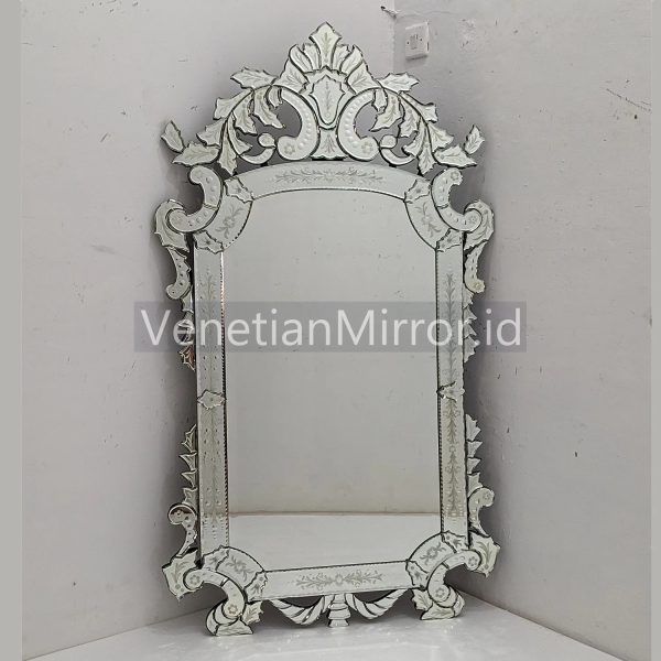 VM 080077 Venetian Mirror Murano