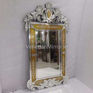 VM 080082 Venetian Mirror Large Gold