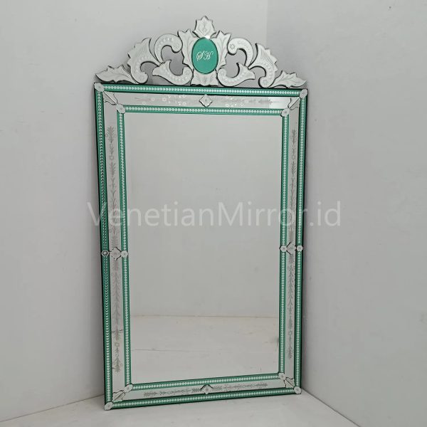 VM 080106 Venetian Mirror List Green