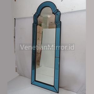 VM 004656 Wall Mirror Long Frame Blue