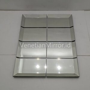 VM 004712 Wall Mirror Baki Silver